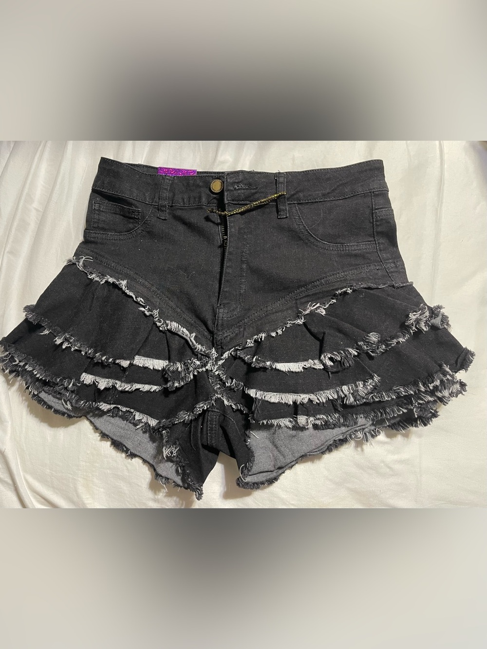 Purple Candy Womens Juniors Ruffle Denim Shorts Size Large NWT